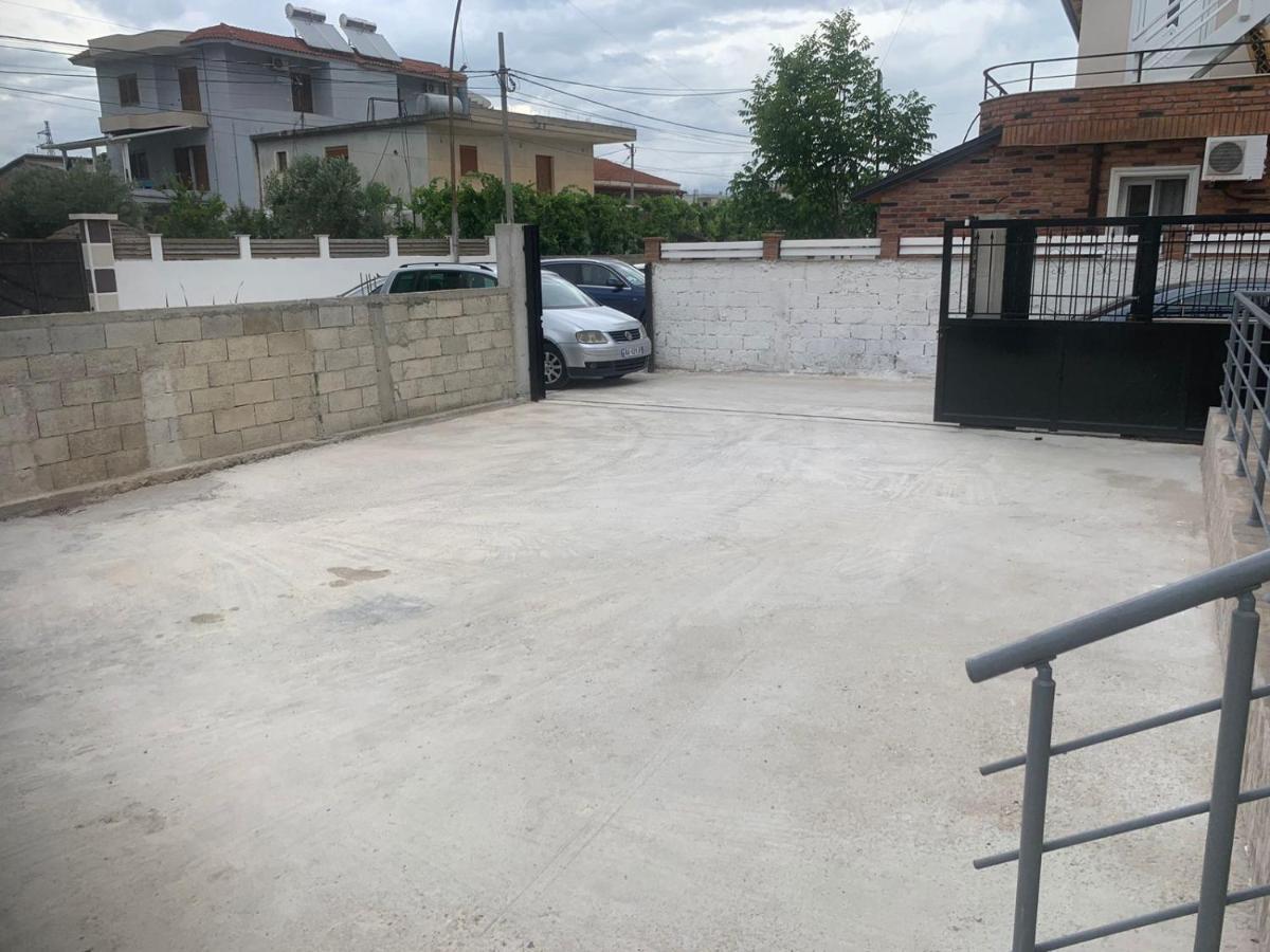 Villa Hysesani Vlorë Exterior foto